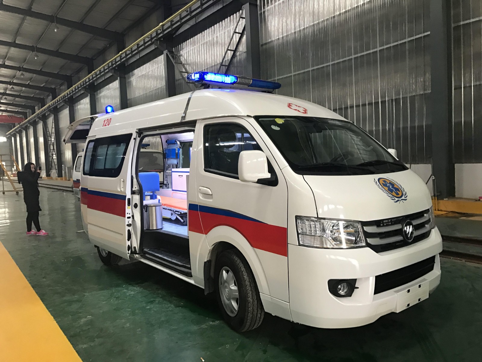 甘南救护车转院